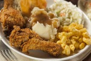 fried chicken, mashed potatoes and gravy, mac and cheese, coleslaw, and biscut