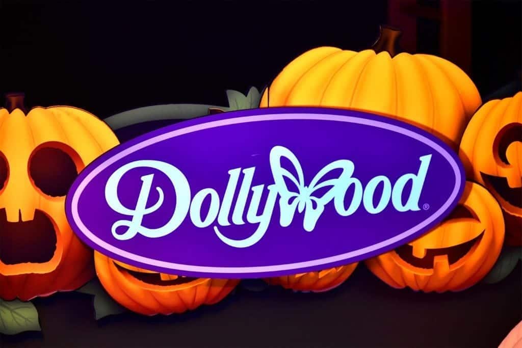 Everything You Need to Know About the Dollywood Harvest Festival